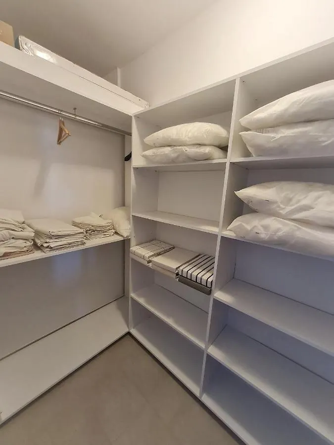 Full Service Super-Central 3Br & Balcony By Bucharent Bucharest Apartment