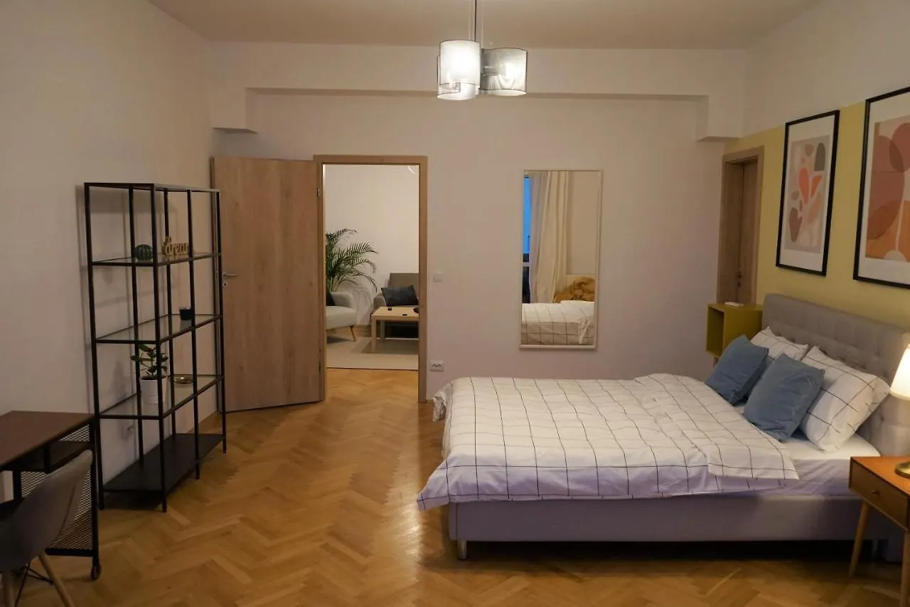 Apartman Full Service Super-Central 3Br & Balcony By Bucharent Bukarest