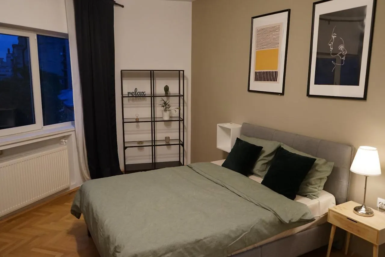 Full Service Super-Central 3Br & Balcony By Bucharent Bukarest 0*,