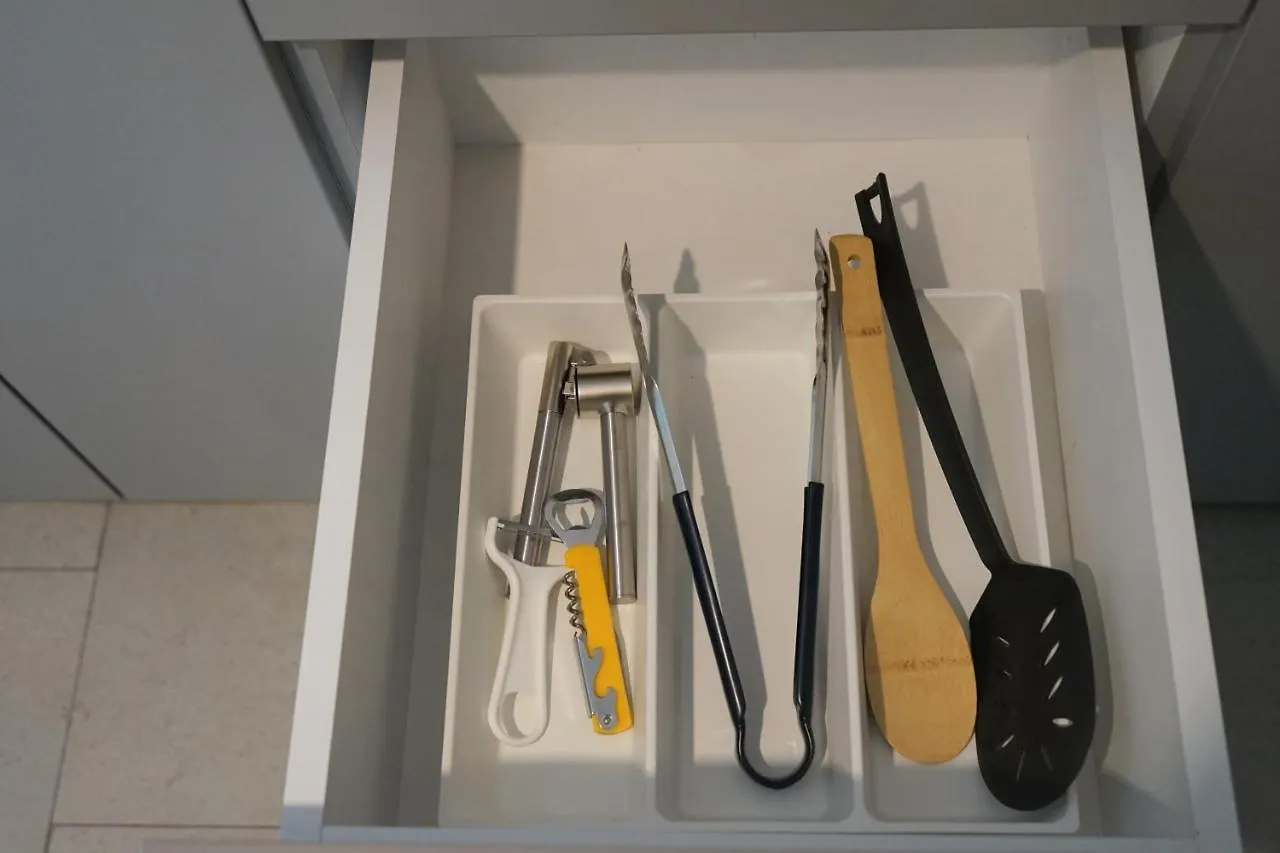 Full Service Super-Central 3Br & Balcony By Bucharent Bucharest