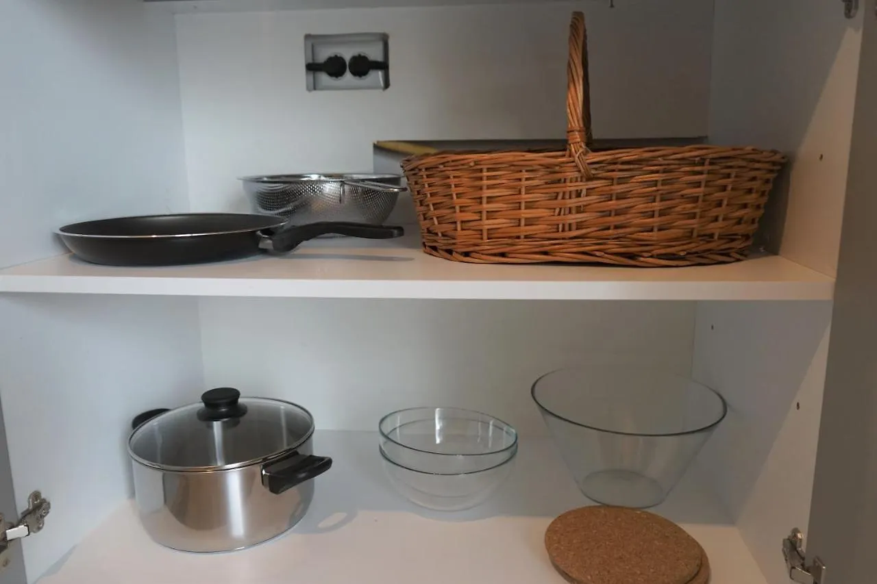 Full Service Super-Central 3Br & Balcony By Bucharent Bucharest 0*,